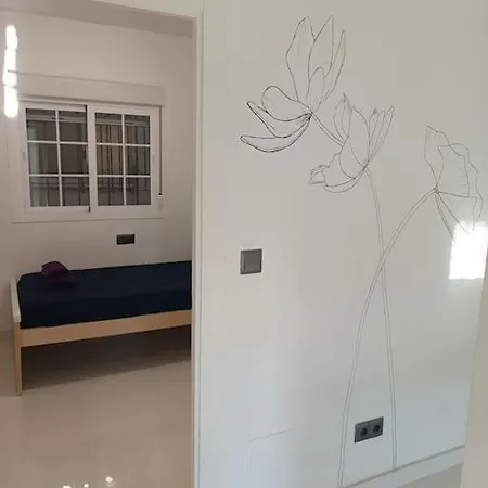 Modern Flat For Couple Center Apartment *